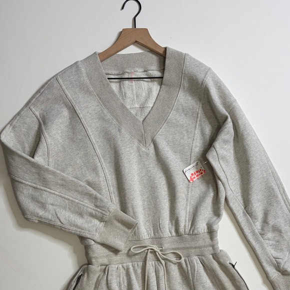 NWT!! FREE PEOPLE Movement Intercept Romper Heather Gray Playsuit Athletic Small - Picture 4 of 16